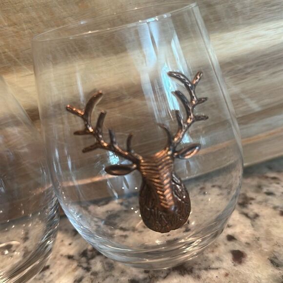 The Northpole 2 Stemless Reindeer Stag Wine Glass Set - Picture 4 of 6